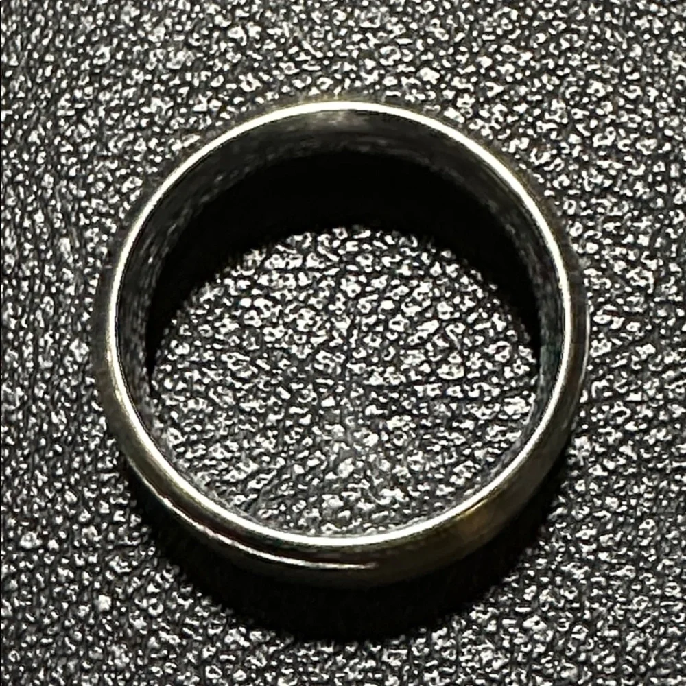Silver-Tone Polished Beveled Edge Brushed Finish Band Ring Unisex NEW